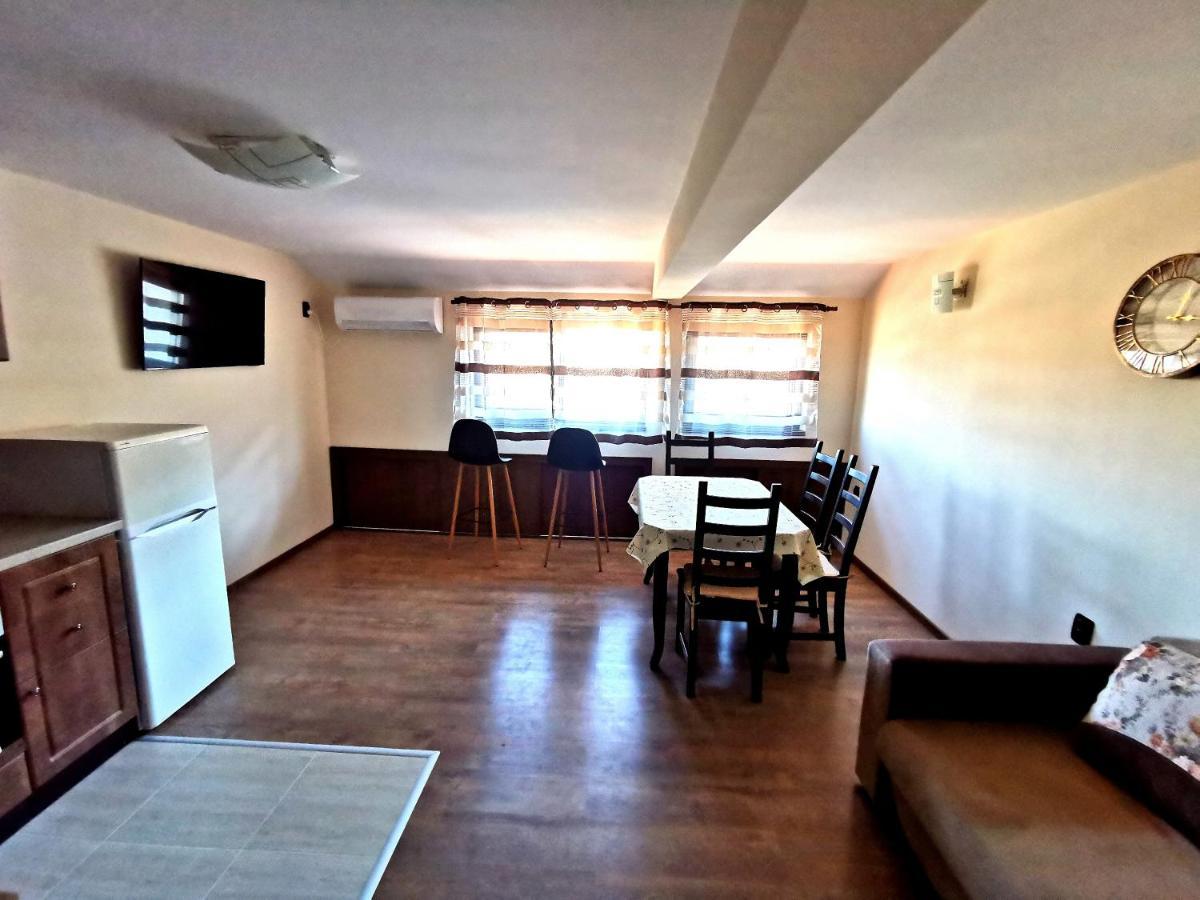 Balkan View Apartment Vratsa Eksteriør bilde